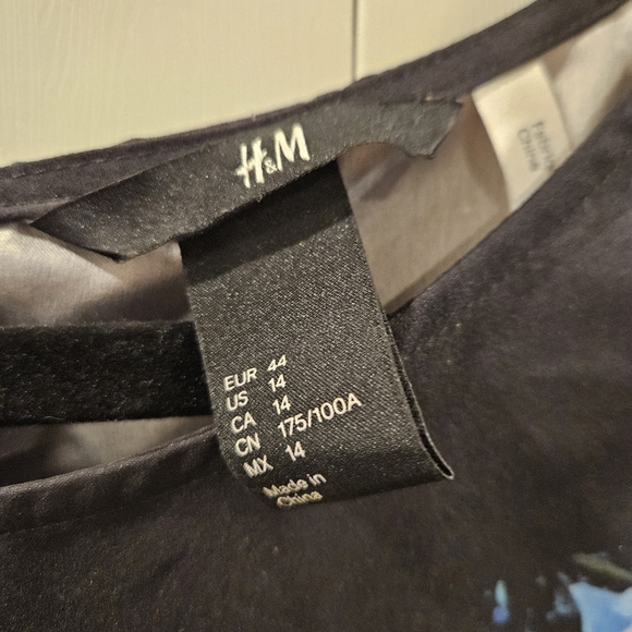 H&M Navy dress sz 14 - Picture 3 of 5